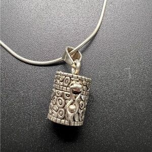 Sterling Silver Necklace with Lidded Box Charm – .925 Stamped – Keepsake Pendant